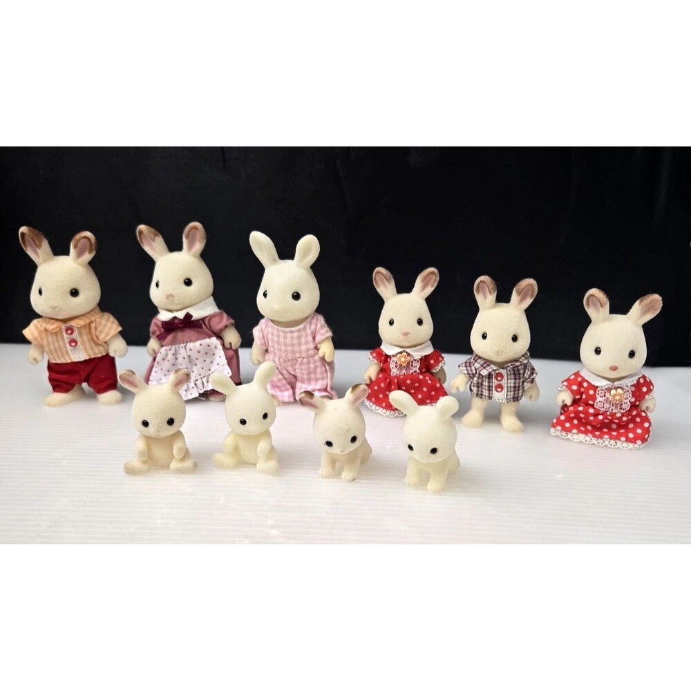 Calico Critters Sylvanian Families Chocolate Rabbit Family Lot 10 Figures Babies